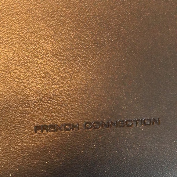 FRENCH CONNECTION black wristlet - Picture 6 of 10